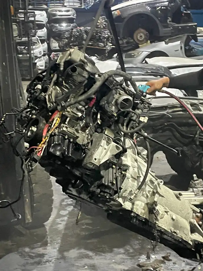 توفير جميع قطع BMW بجميع الموديلات حسب للطلب 3