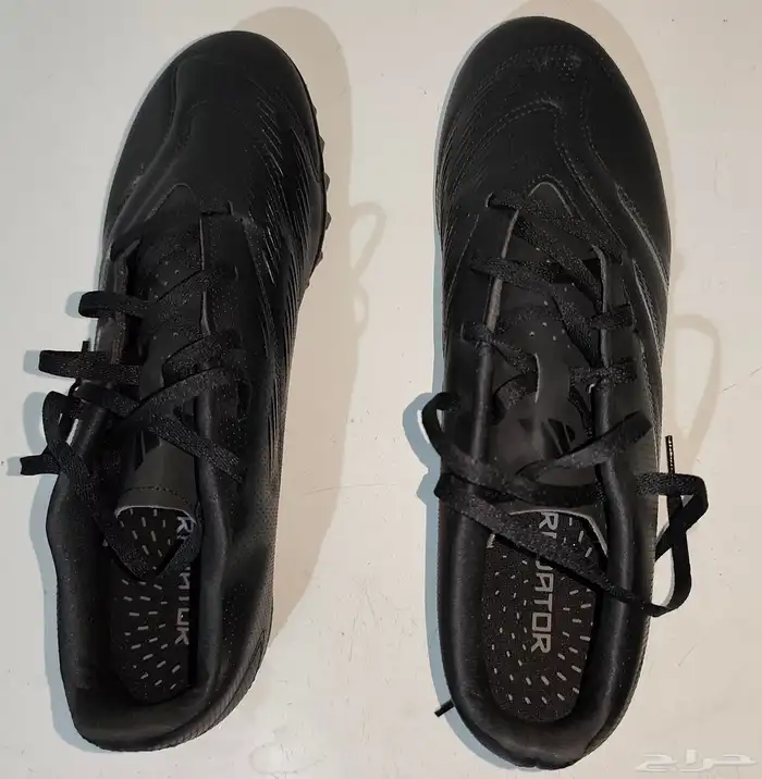 للبيع جزمة كورة استخدام اسبوع جديده مقاس 44 ونص 0