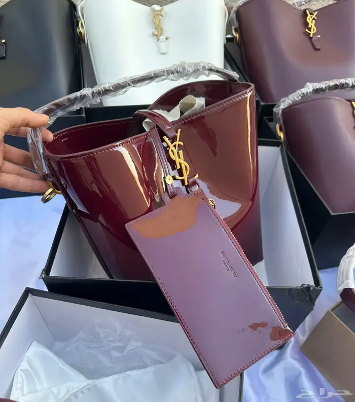 سان لورانت ثلاثه احجام 23