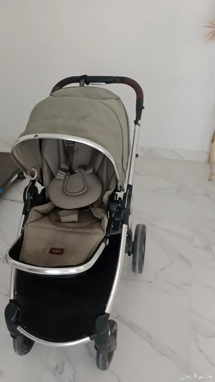 عربة أطفال 0
