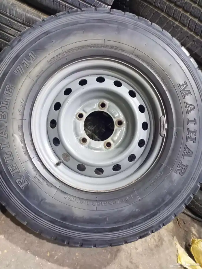 4 جنوط هلل جيب ربع اصلي وكفرات 225 95 16 2