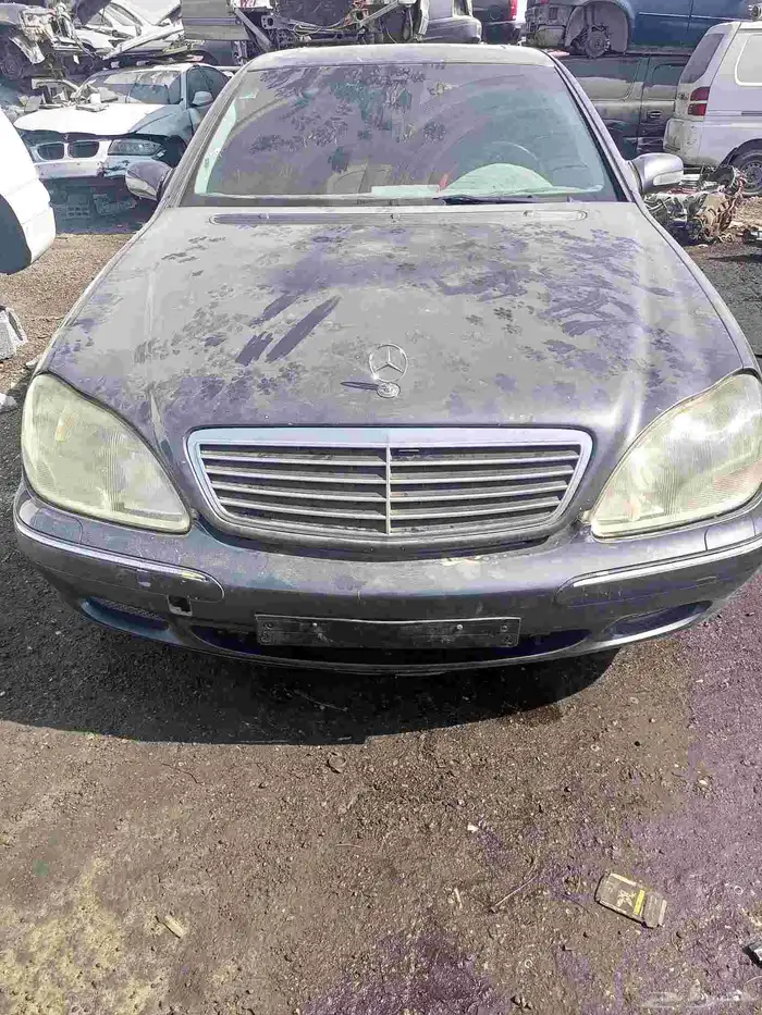 تشليح قطع غيار مرسيدس فياجره مديل 2004 0