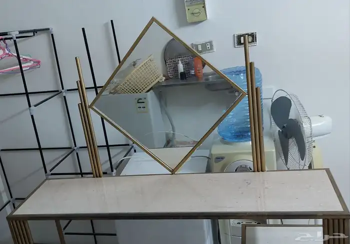 مدخل استقبال ذهبي مع مراية 1