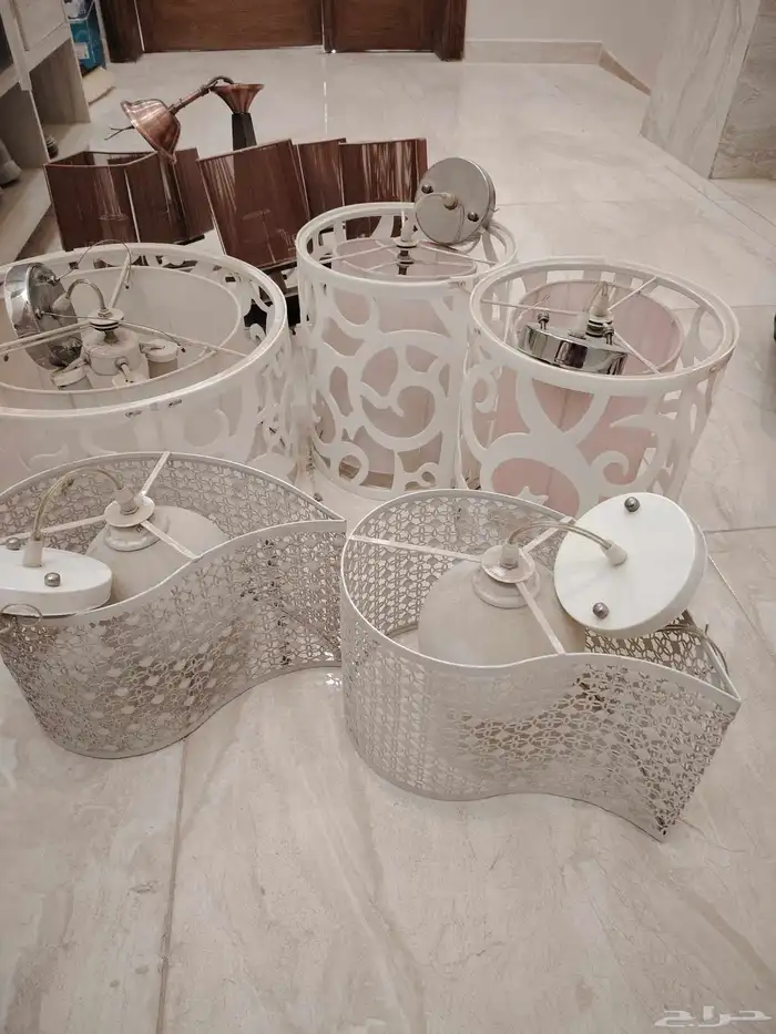 اثاث منزلي وفرن وطاولات و تسريحه 9