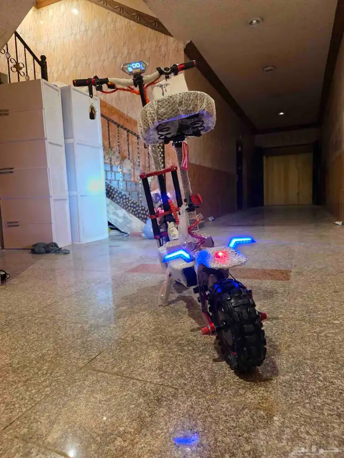 اسكوتر كهربائي المدرعه محركين 3800واط وبطاريه 22الف امبيىطر 4