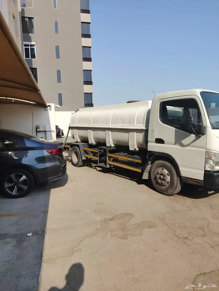 وايت ماء عذب تعبئه مياه العامر للمنازل والمطاعم والمواقع 0