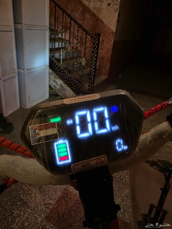 اسكوتر كهربائي المدرعه محركين 3800واط وبطاريه 22الف امبيىطر 12