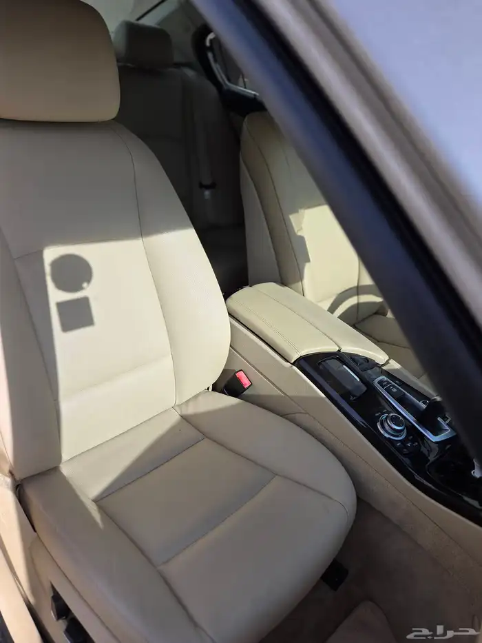 لعشاق النظيف بي ام دبليو 530. BMW 530 16