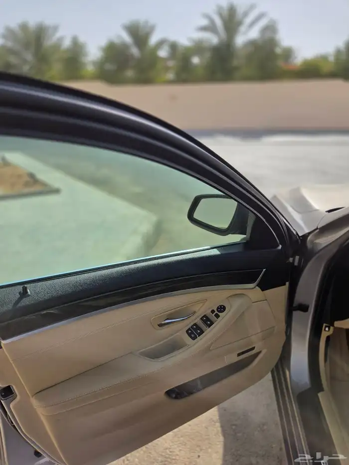 لعشاق النظيف بي ام دبليو 530. BMW 530 15