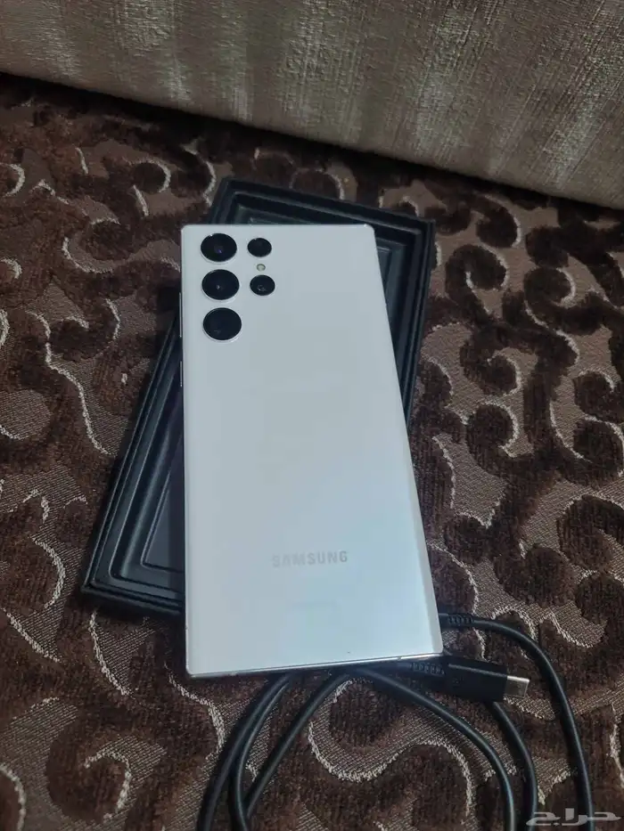 الجوال اس22الترا التخزين512 9