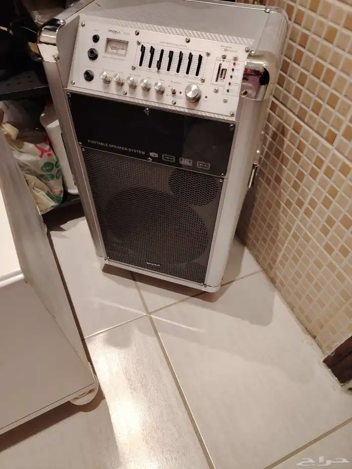 اثاث منزلي وفرن وطاولات و تسريحه 12