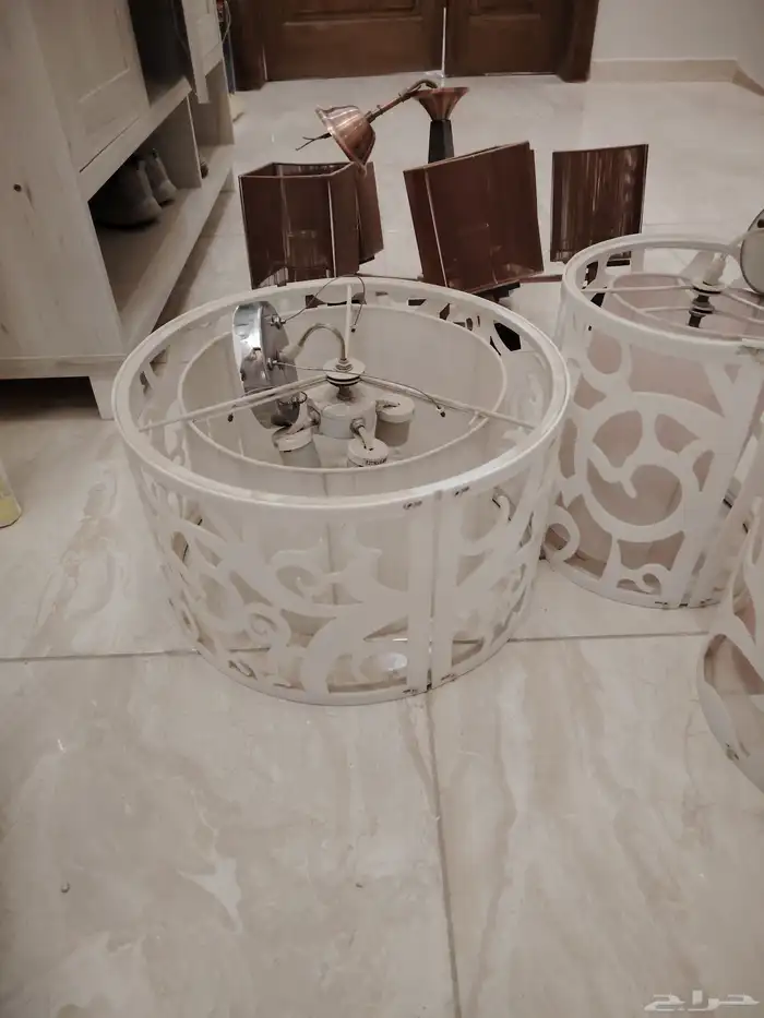 اثاث منزلي وفرن وطاولات و تسريحه 8