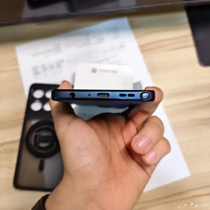 Motorola edge 60 style ( بالقلم والفاتوره ) 1