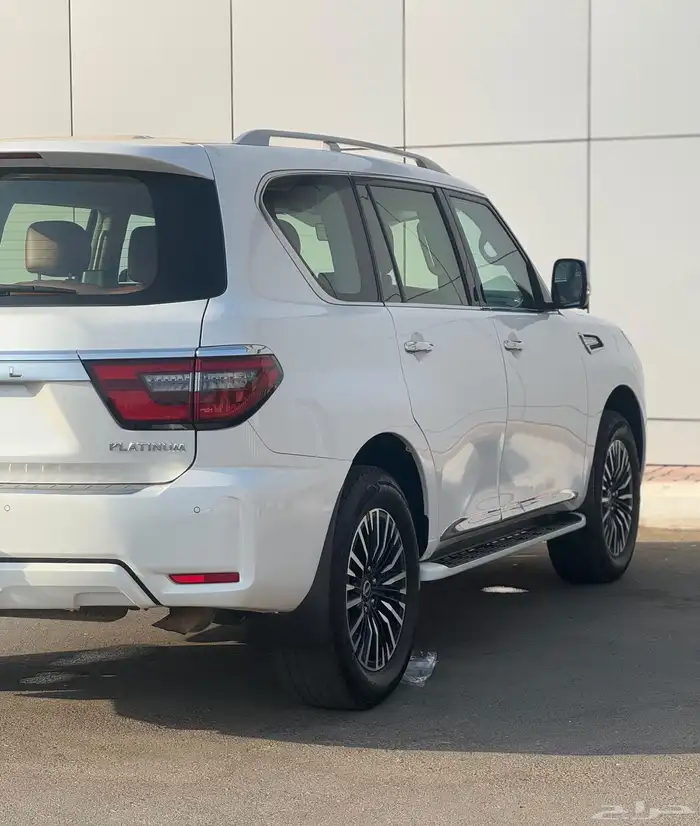 نيسان باترول موديل 2023 البيع 168000 الف 24