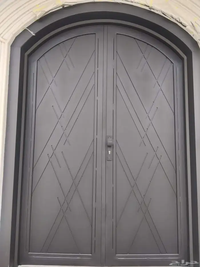 ورشة كيان الخليج للحداده المنيوم معلم محمد اجمل باكستاني 2