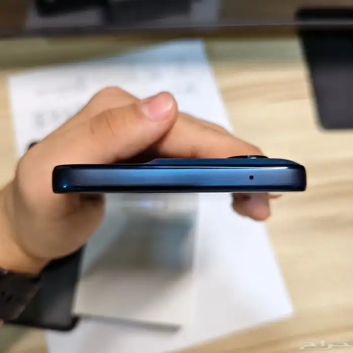Motorola edge 60 style ( بالقلم والفاتوره ) 4