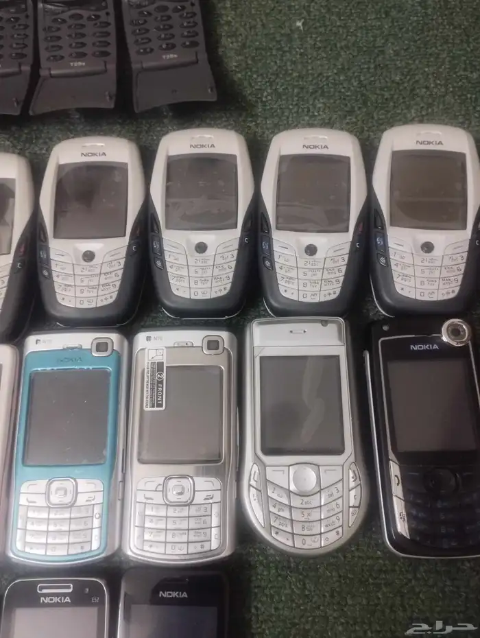 Nokia Motorola Ericsson New Mobile Phone 8