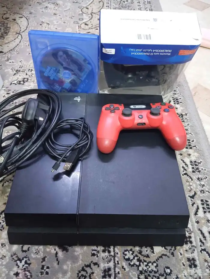 للبيع سوني 4 سعه تخزين 500 0