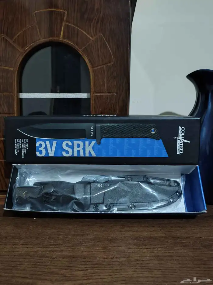 سكين 3V SRK من شركة كولد ستيل الأمريكية جديدة بكرتونها 3