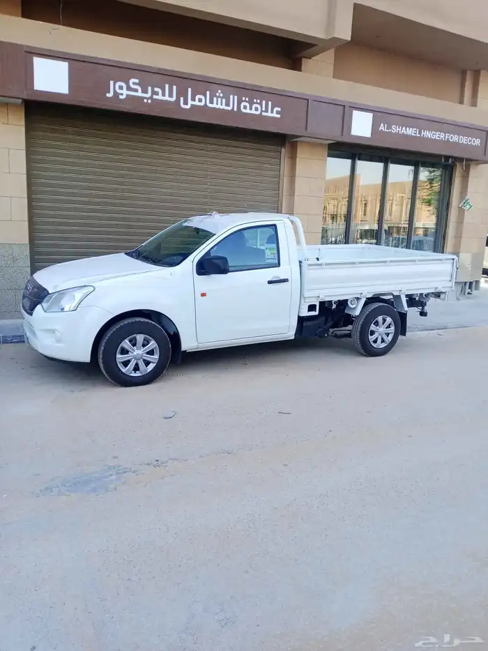 سياره ونيت لشحن الاغراض داخل الرياض وخارجها 0