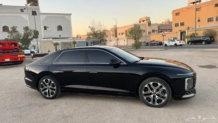 ازيرا بريميوم 2025 ويوجد اعلان كاذب ليس لي 9