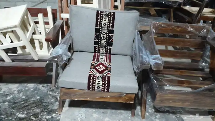 كراسي خارجيه كراسي حديد وخشبية مراكيز احواش استراحات شاليها 15