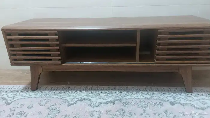 طاولات جانبية 0