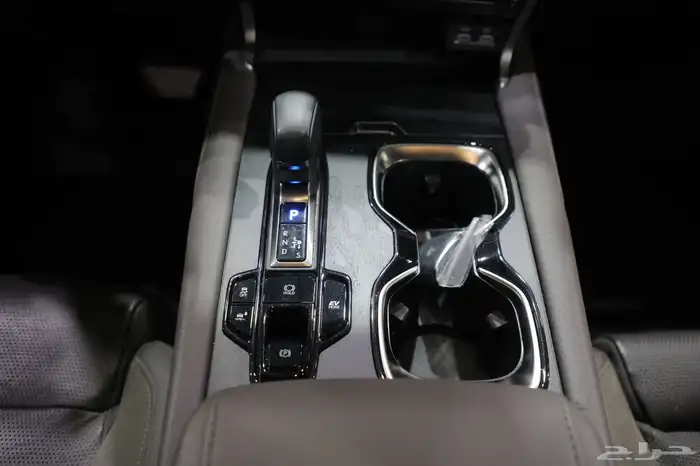 لكزس RX350 هايبرد Bh موديل 2023 13