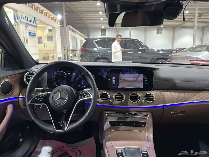 مرسيدس E250 2021 3