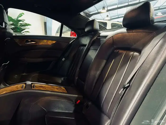 مرسيدس 2012 CLS500 v8 نظيف وبحاله ممتازه 16