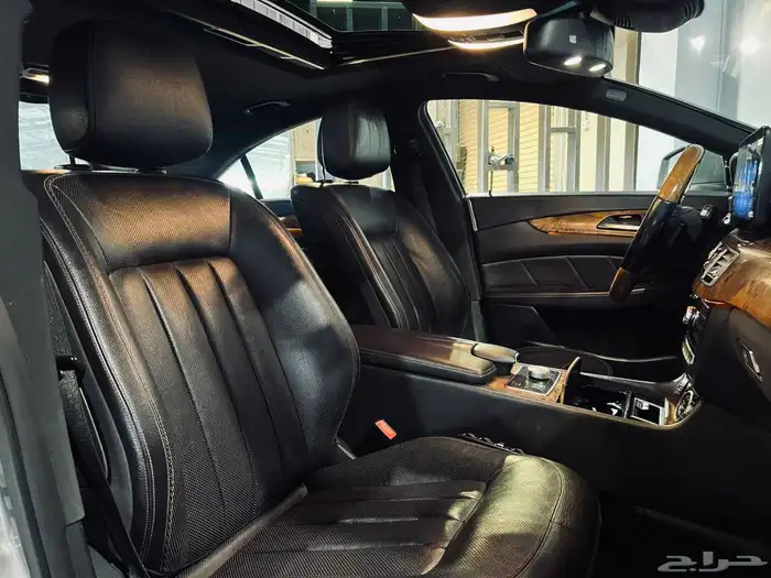 مرسيدس 2012 CLS500 v8 نظيف وبحاله ممتازه 8
