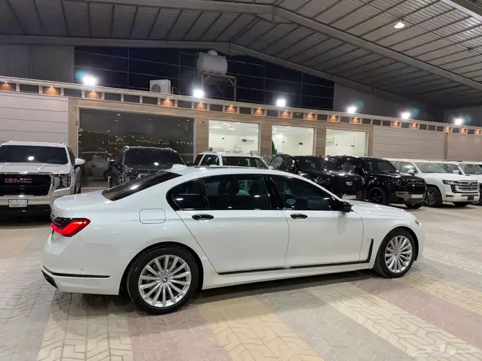 بي ام دبليو 730 شبه جديده 2021 الناغي 19