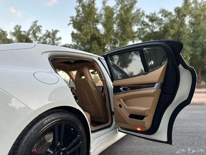 بورش بانميرا 4S PDK 2013 ( ممشى قليل ) 41