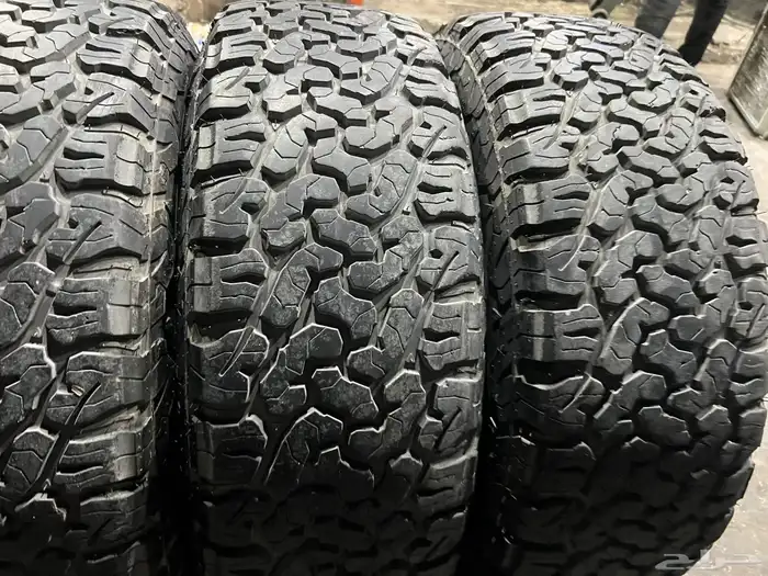كفرات ودواي نص حجري مقاس 265 70 18 20