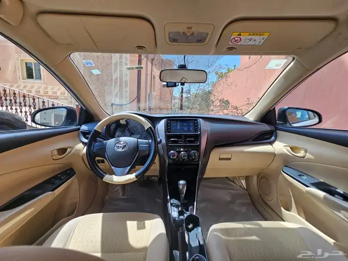 يارس ابيض 2022 استخدام نظيف جدا 3