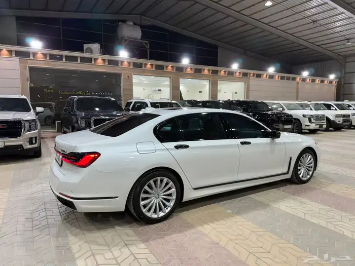 بي ام دبليو 730 شبه جديده 2021 الناغي 7