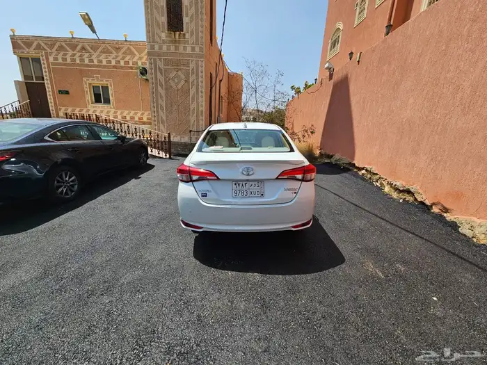 يارس ابيض 2022 استخدام نظيف جدا 0