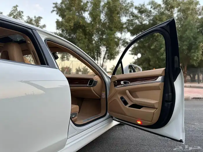 بورش بانميرا 4S PDK 2013 ( ممشى قليل ) 35