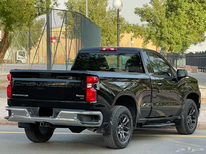 شفروليه سلفرادو 2023 LT ممشى (40) الف اخو الجديد 9