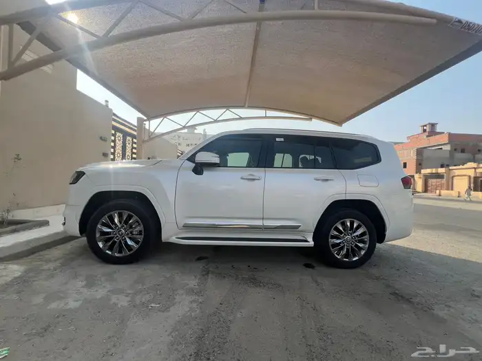 لاندكروزر 2