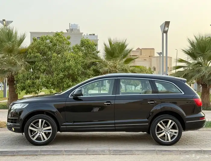 جيب اودي Q7 فل كامل 2014 نظيف جدا 2