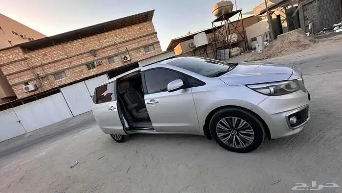 كيا كرنفال 2018 ديزال 6