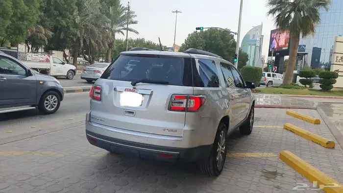 جمس اكاديا 2016 دفع رباعي متوسطة الحجم MPV سعة 7 راكب 1