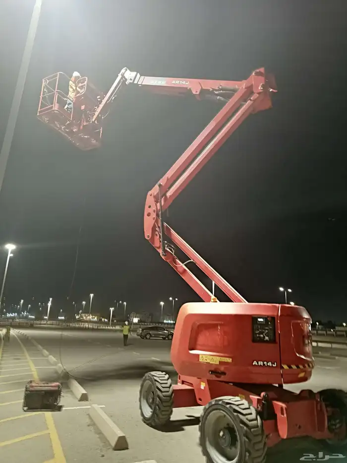 سيزر لفت للايجار اليومي والشهري ومان لفت وكرينات 2