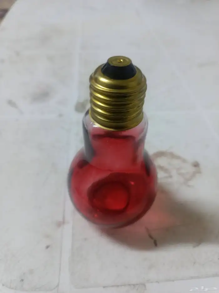 علبه زجاجه على شكل دوايه 1