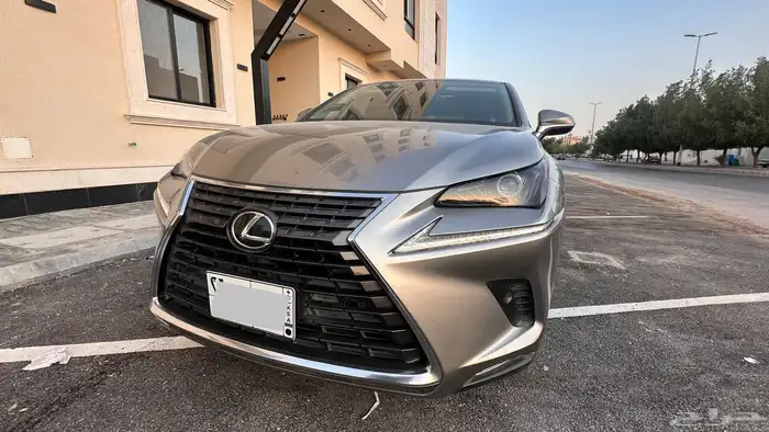 لكزس NX 2020   300 سعودي وارد عبد اللطيف جميل 4