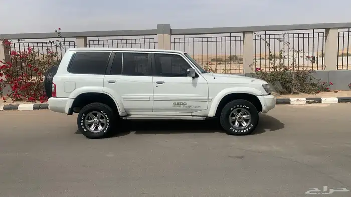 نيسان باترول سوبر سفاري 2001 10