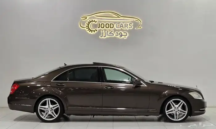 مرسيدس S500 موديل 2012 بحاله ممتازه 1