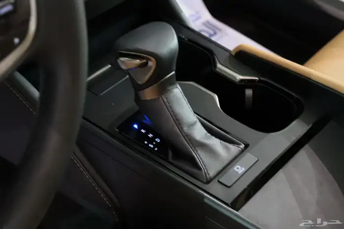 لكزس ES350 نص فل 2024 مستخدم وارد البريمي بسعر 189.000 13