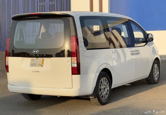 هونداي ستاريا 2022 ركاب 9 السعر 59000 الف 4